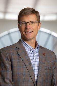 Gregory Dobson, photo 1