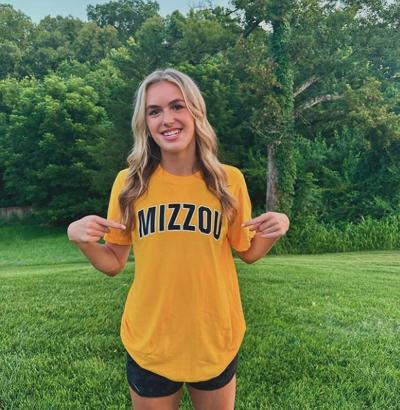 Ashlyn Heller, photo 2