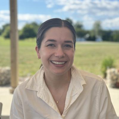 Lauren Hunter, photo 1