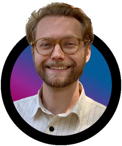 Adam Traister, photo 2