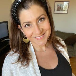 Elizabeth Klaimy, photo 1