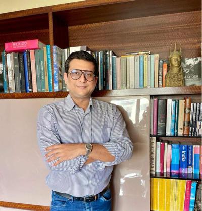 Sanjay Guha, photo 1