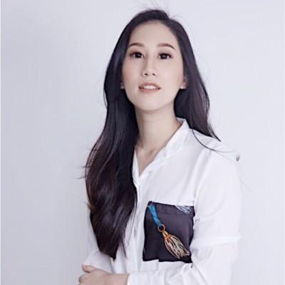 Della Gracia, photo 1