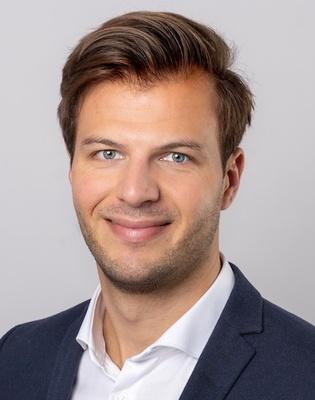 Julian Henschel, photo 1