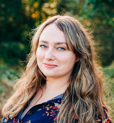 Moira Savage, photo 2