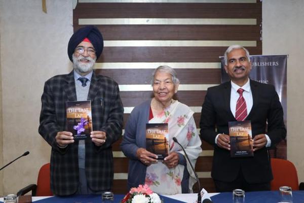 Manoj Ahuja, photo 1