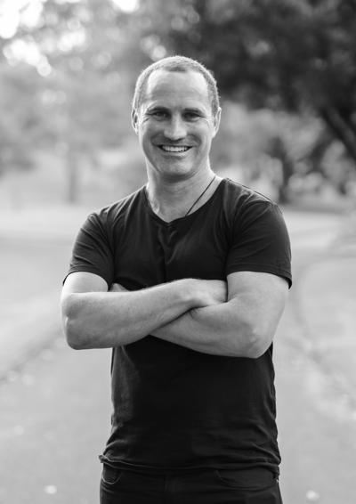 Glenn Bartlett, photo 1