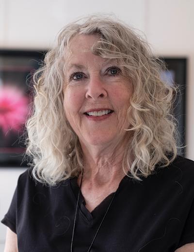 Janice Holton, photo 2