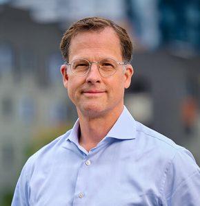 Curtis Bailey, photo 1