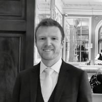 Tom Stevens, photo 2