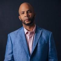 Justin Strong, photo 1