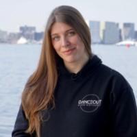 Katie Suter, photo 1