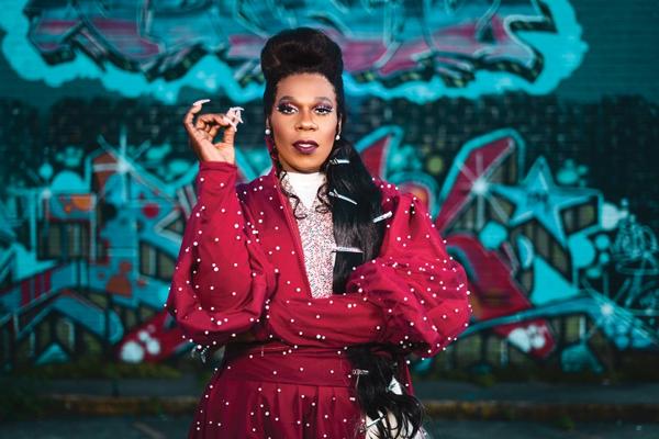 Ali Brickman, photo 1