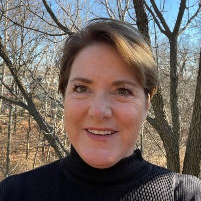 Lisa Womack, photo 2