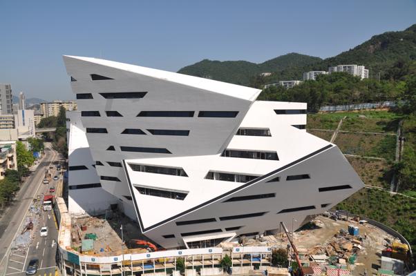 Collider Li, photo 1