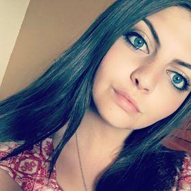 Julia Shull, photo 2