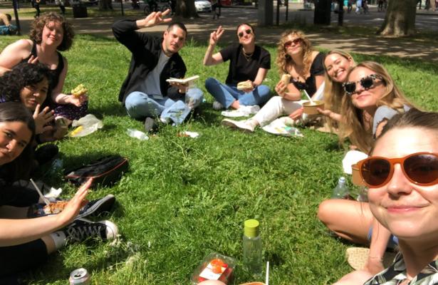 Pippa Robinson, photo 1