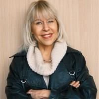 Brooke Scheyer, photo 2