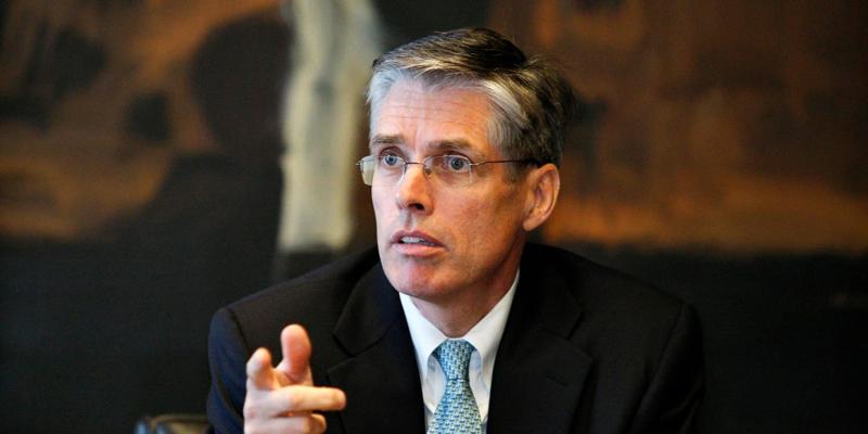 Gordon Smith, photo 1