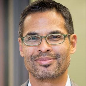 Nicholas Turner, photo 1