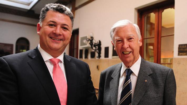 Gustavo Armendariz, photo 2