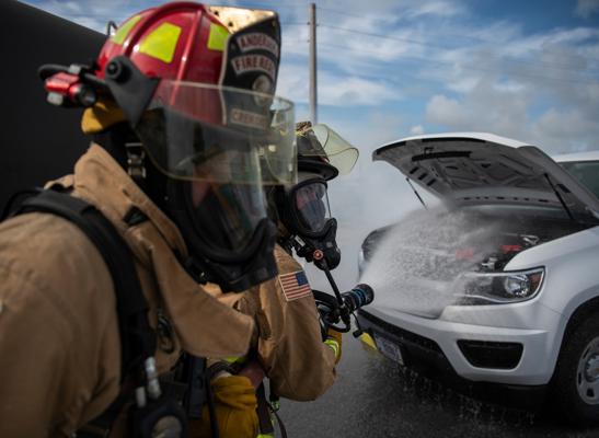 Jacob Hester, photo 1