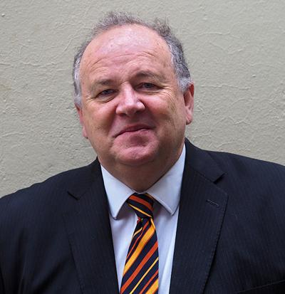 Victor Perton, photo 1