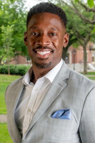 Sean Thompson, photo 2
