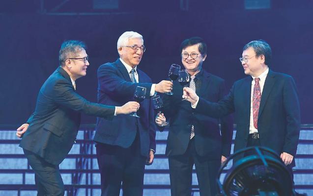 Chih-Hao Lu, photo 1