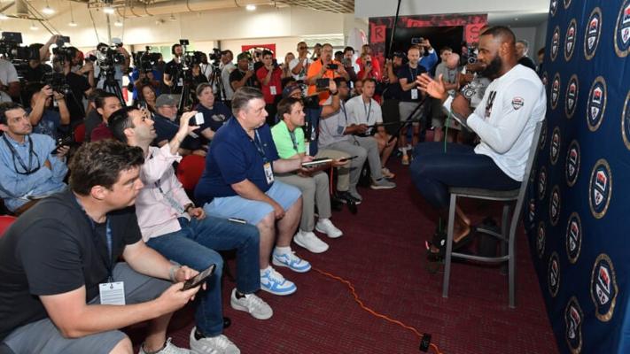 James Goldwin, photo 1