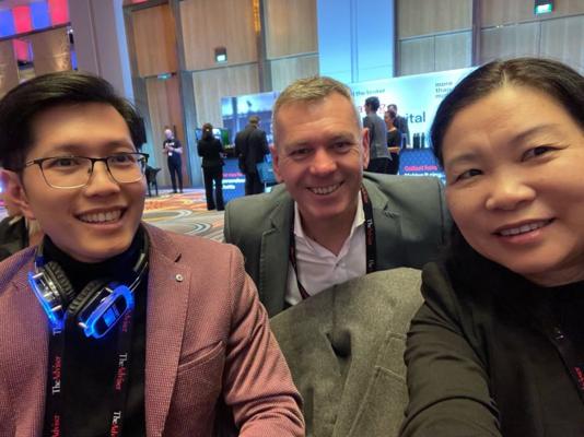 Rebecca 吴坚真, photo 2