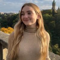 Austine Mutschler, photo 2