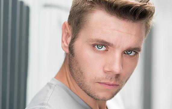 Nathan Hackman, photo 1