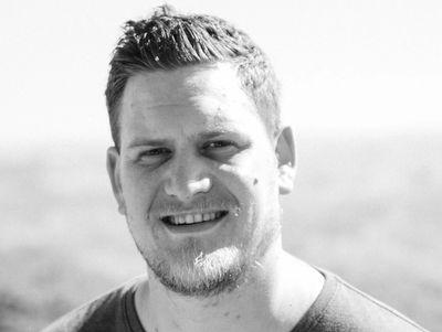 Certified Chris Brooks, photo 1