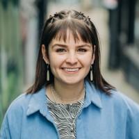 Liane Burrett, photo 1