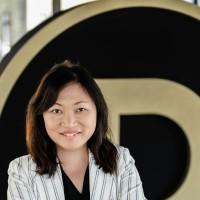 Carrie Ling, photo 2