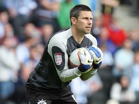 Ian Bennett, photo 1