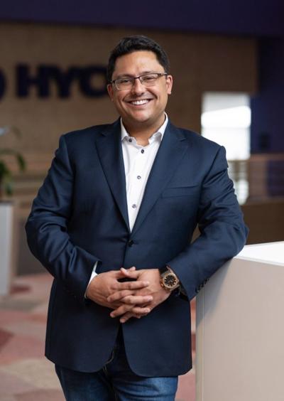 Taylor Worth, photo 1