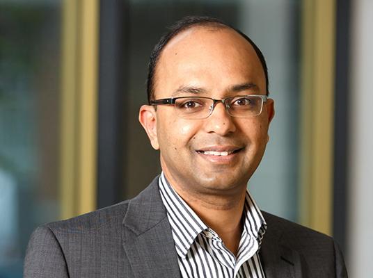 Suraj Ambikapathy, photo 1