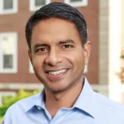 Enke Bashllari, Ph.D., photo 1