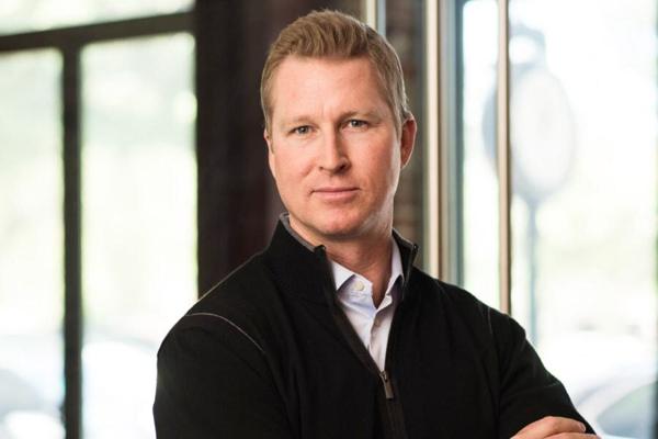 Dennis Phelps, photo 1