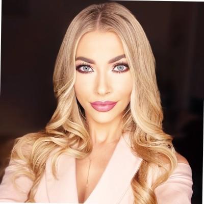 Marina Tamiko Mizioka, photo 1