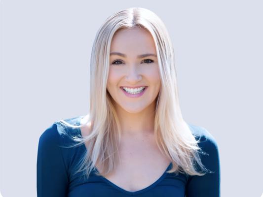 Isabella Dou, photo 1