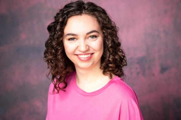 Claire Hendy, photo 2