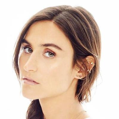 Danielle Snyder, photo 1