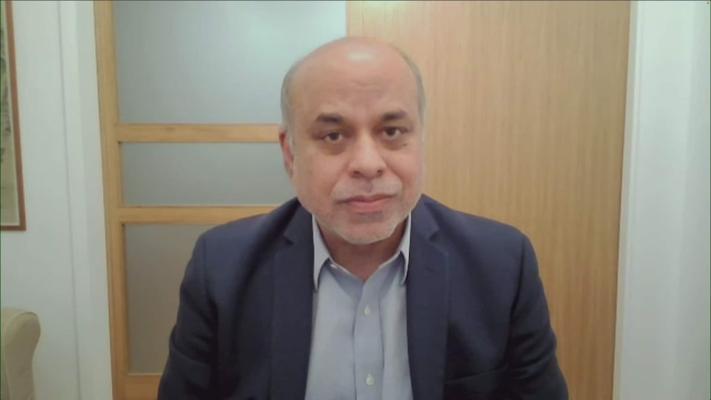 Arif Husain, photo 2