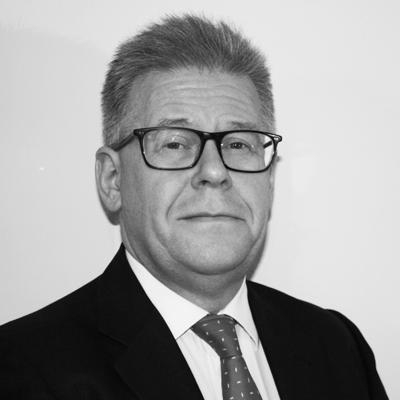 Sam Stewart, photo 2