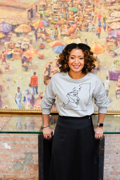 Britney Robbins, photo 2