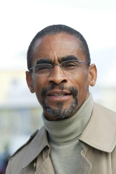 Gary Phillips, photo 2