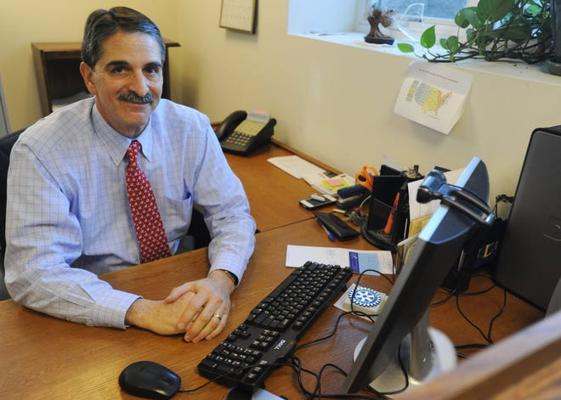 Warren Rutherford, photo 2